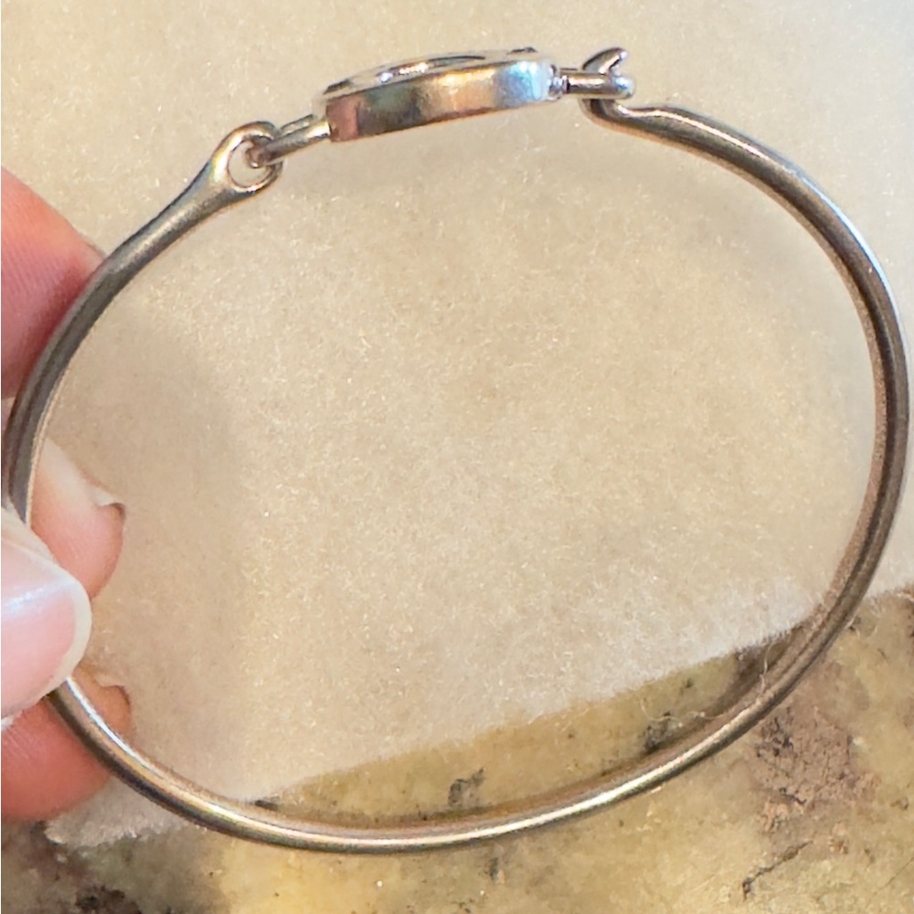 AUTHENTIC COACH F54516 Open Circle Stone Silvertone Stud Earrings, bangle - Picture 8 of 10